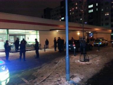 405996_10151622178043275_123492512_n