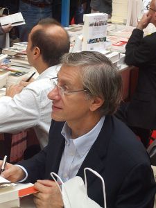 Jean-Christophe-Rufin-J-aime-une-vie-hors-des-contraintes-de-la-societe_article_main