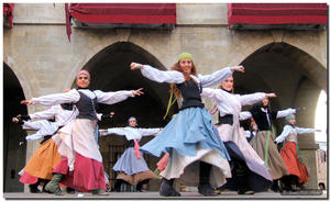 Gypsy dancers / Bailarinas zíngaras (III)