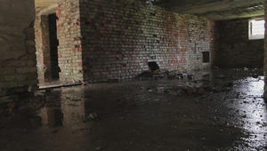 Wasser, Beton, Gewalt / Water, Concrete, Violence