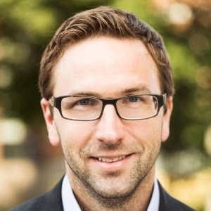 13871_10153267770080324_831590064_n