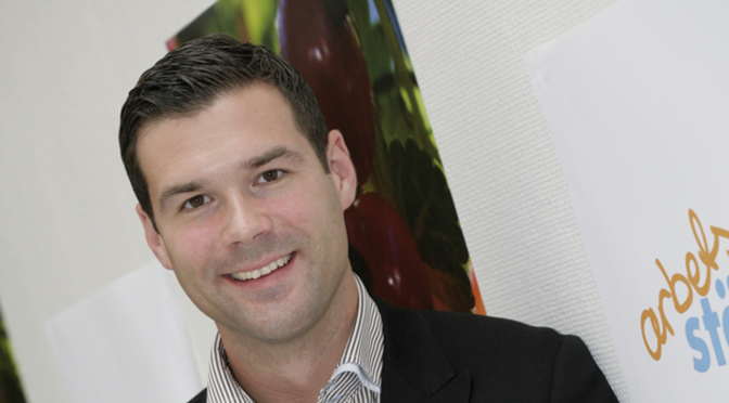 Ljuga om asylskäl redan kriminellt