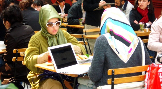 Slöja och kippa, är det etnofascism?