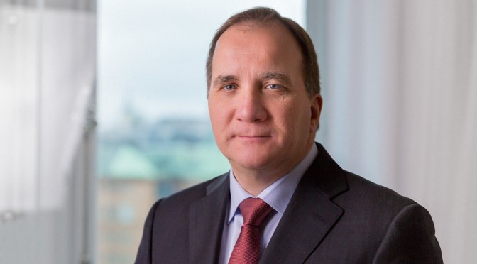 Statsministern faller i fällan att tala om etnicitet